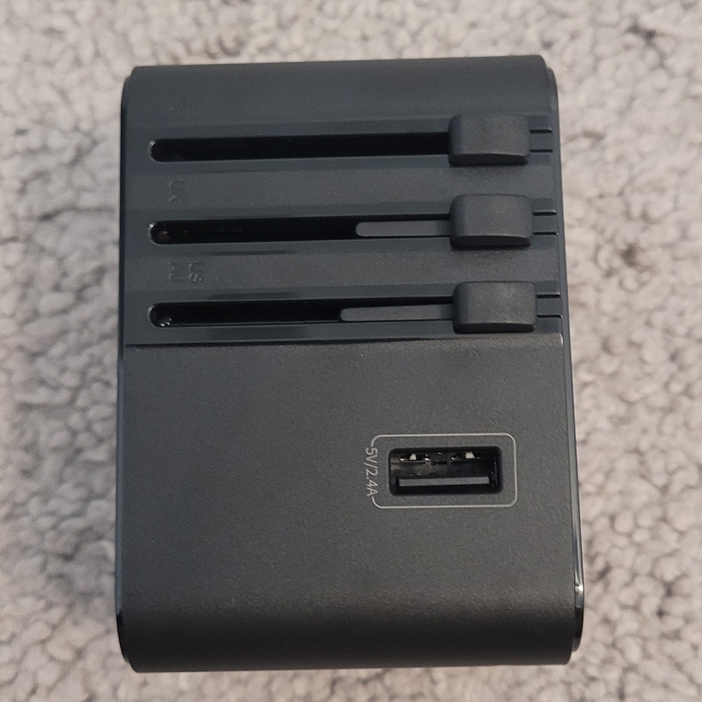 Macrae Travel Adapter - Picture 9 of 12